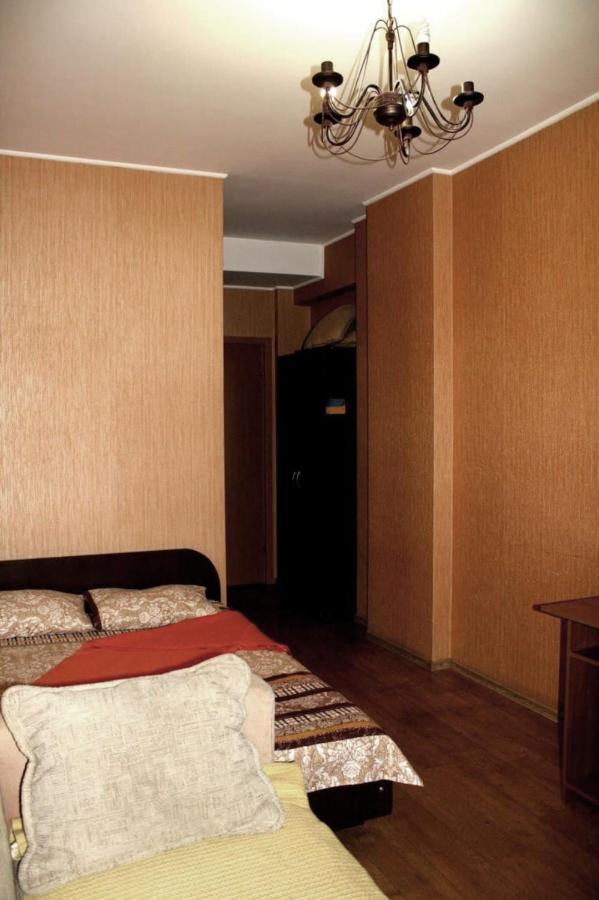 Комната Гостиничного Типа, Алчевских 24 Harkiv Dış mekan fotoğraf
